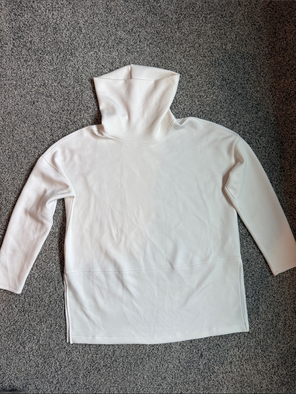 SPANX Women’s White Turtleneck Pullover